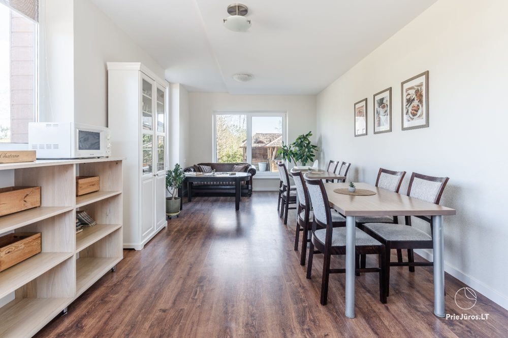 Common kitchen - dining room