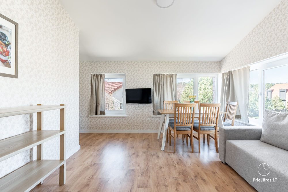 No. 2 Quadruple two-room suite with kitchenette