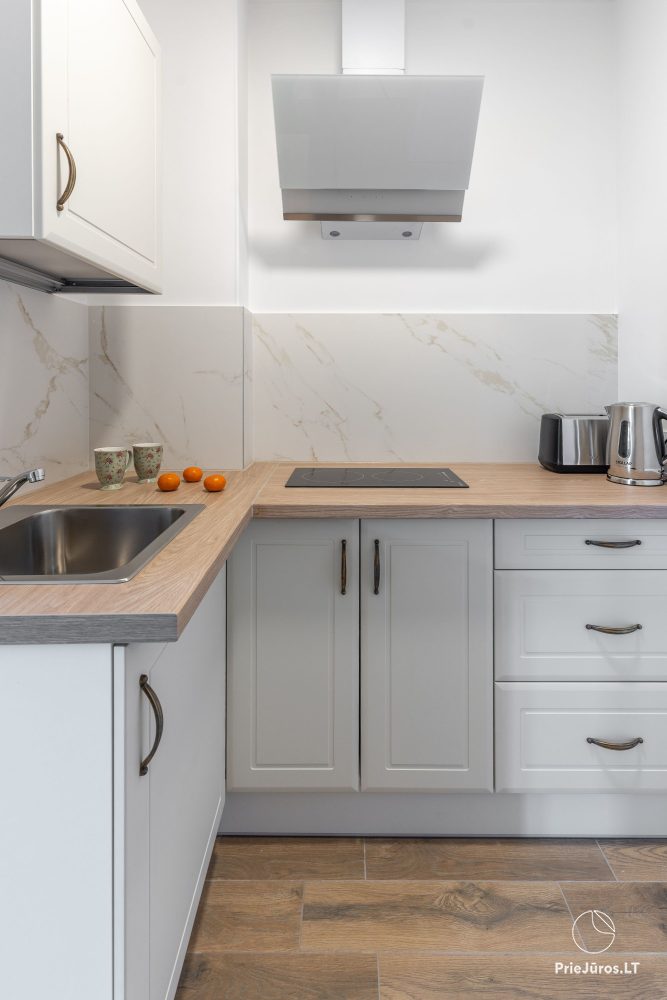 No. 3 Two-room suite with kitchenette