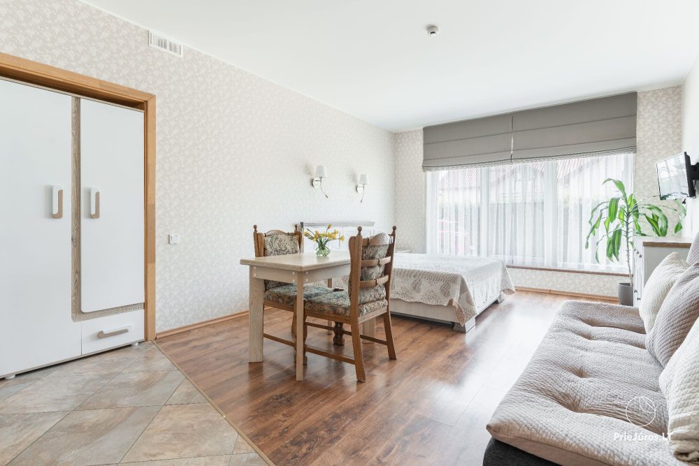 No. 7 Triple room on the ground floor with mini kitchen