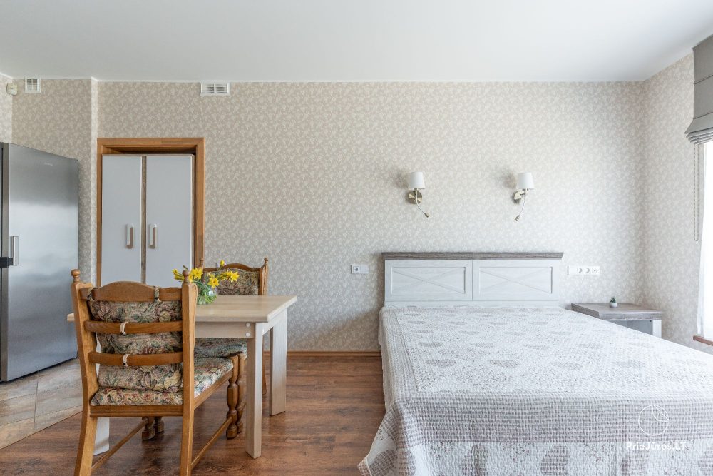 No. 7 Triple room on the ground floor with mini kitchen