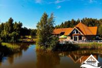 Guest house "PAMARIO BURĖ" near the Curonian lagoon. Restaurant, sauna, campsite.