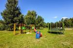 Guest house PAMARIO BURĖ near the Curonian lagoon. Restaurant, sauna, campsite.