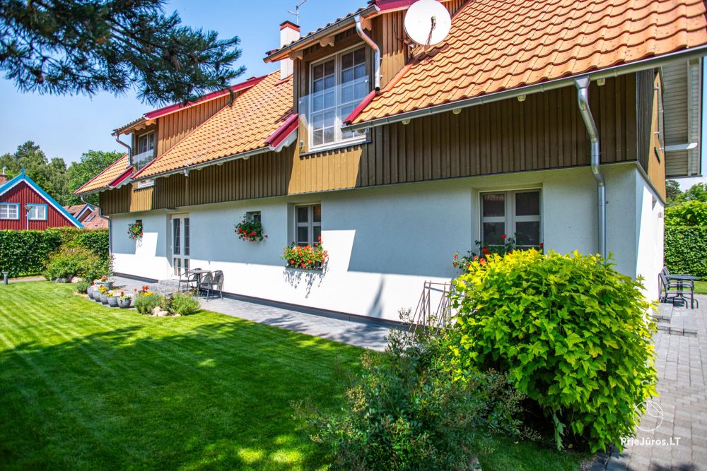 Villa Nida apartments in new villa