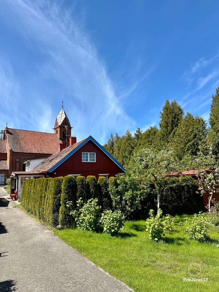 1 and 2 room apartments in Juodkrante (Curonian spit): all amenities, free parking, Wi-Fi, arbor
