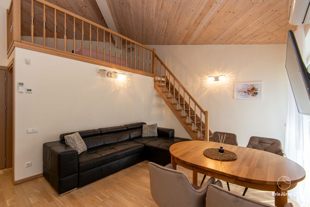 Apartments in Kunigiškiai. Terrace with a view of a pine forest, 200 m from the sea