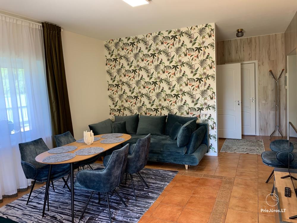 Vila Renata Laure – For You and Your Family! 200 m to the sea - separate apartments, holiday houses