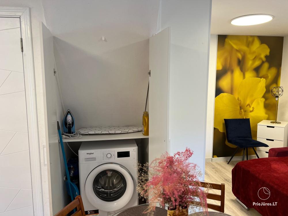 Vila Renata Laure – For You and Your Family! 200 m to the sea - separate apartments, holiday houses