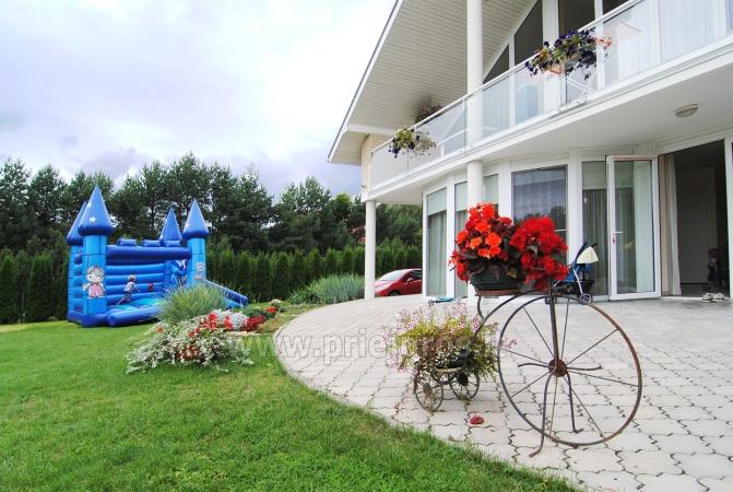 Apartments, Rooms in Palanga Saules Villa. Short-term and Long-term Rental - 1