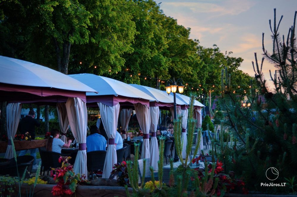 Restaurant Floros Simfonija in Sventoji, Topolių street 1