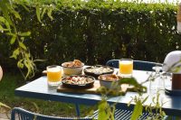 Family restaurant in Nida on the lagoon shore "Rotonda"