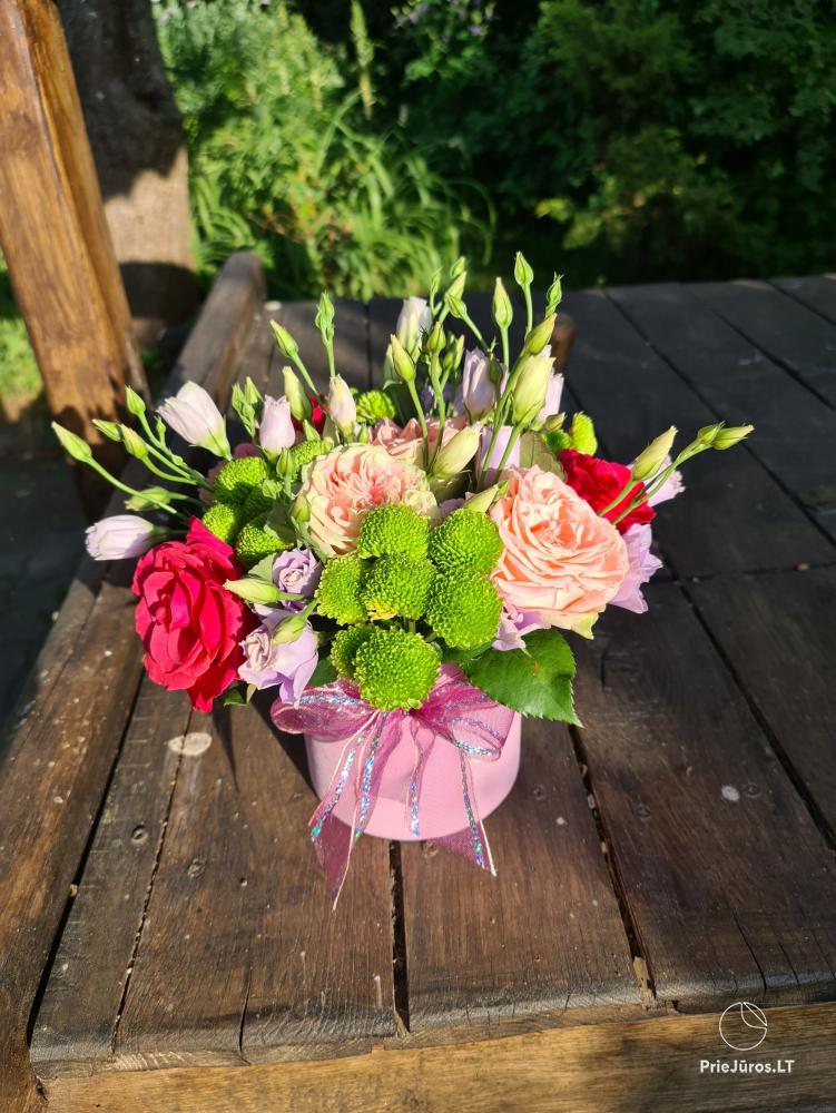 Flowers, gifts in Nida