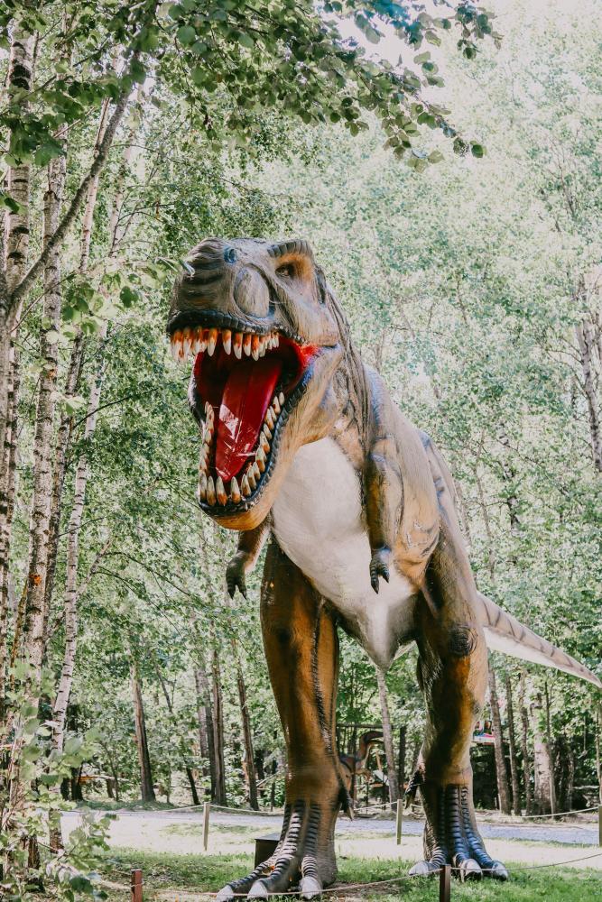 Парк динозавров DINO.LT Radailiai в комплексе «Radailių dvaras» под Клайпедой