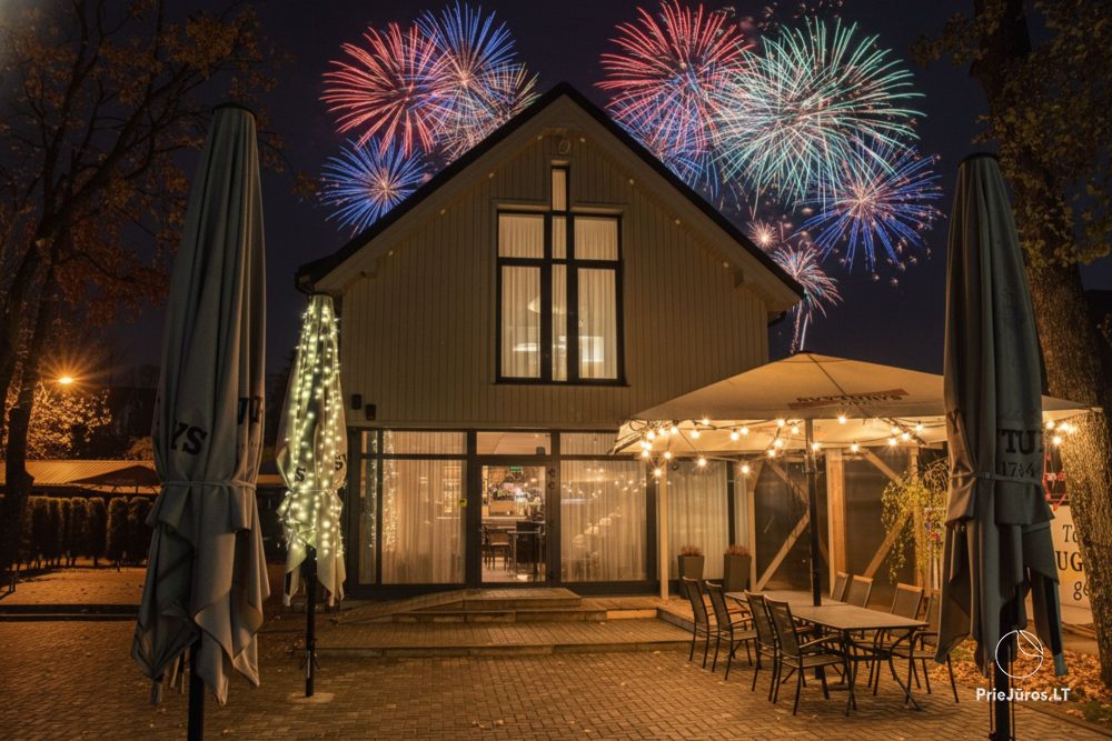 New Year in Palanga center in cafe "Armenian cuisine"