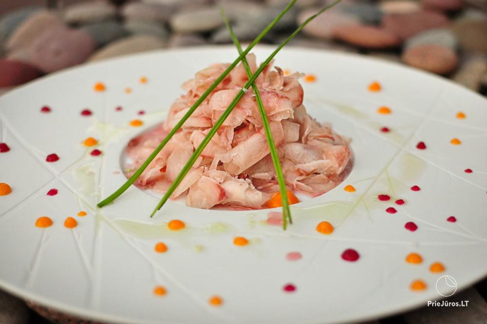 Reastaurant "Juodasis kalnas" in Juodkrante