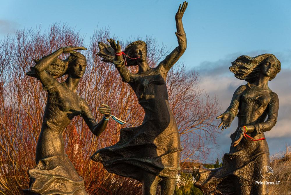 Sculpture "Fisherman's Daughters"