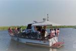 Ship trips for up to 18 guests
