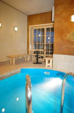 Sauna, swimming-pool in hotel Pajurio sodyba