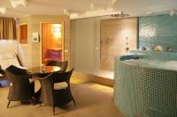 Stay in Palanga with SPA in guest house 'Aštuoni' ****