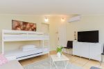 Nr. 5 I floor, 2 rooms, 4-6 persons, with terrace super lux + dishwasher + air conditioner