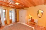 No. 1 two-bedroom apartments - 150 EUR/night (breakfast included)