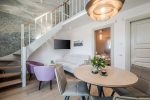 No. 2 Two storey apartment with terrace - 1