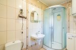 Room with a fireplace and a separate entrance from the yard - 6