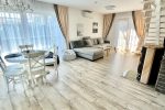 Просторный дом с тремя спальнями и застекленной террасой в Кунигискяй