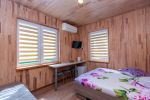 Second quadruple room with shared facilities on the first floor - 4