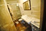 Superior double rooms with private bathrooms - 4