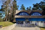 Коттедж «Juta» рядом с сосновым лесом с собственным двором и парковочным местом - 1