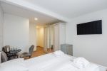 No. 9 Two connecting rooms (there is a door between the rooms) with one double and one single bed, with a separate bathroom on the second floor. - 2