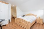 No. 11 Two connecting rooms (there is no door between the rooms) with one double and one single bed, with a separate bathroom, air conditioning and a balcony in the attic. - 1