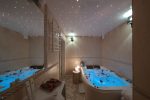Apartment with Jacuzzi Deluxe - 1